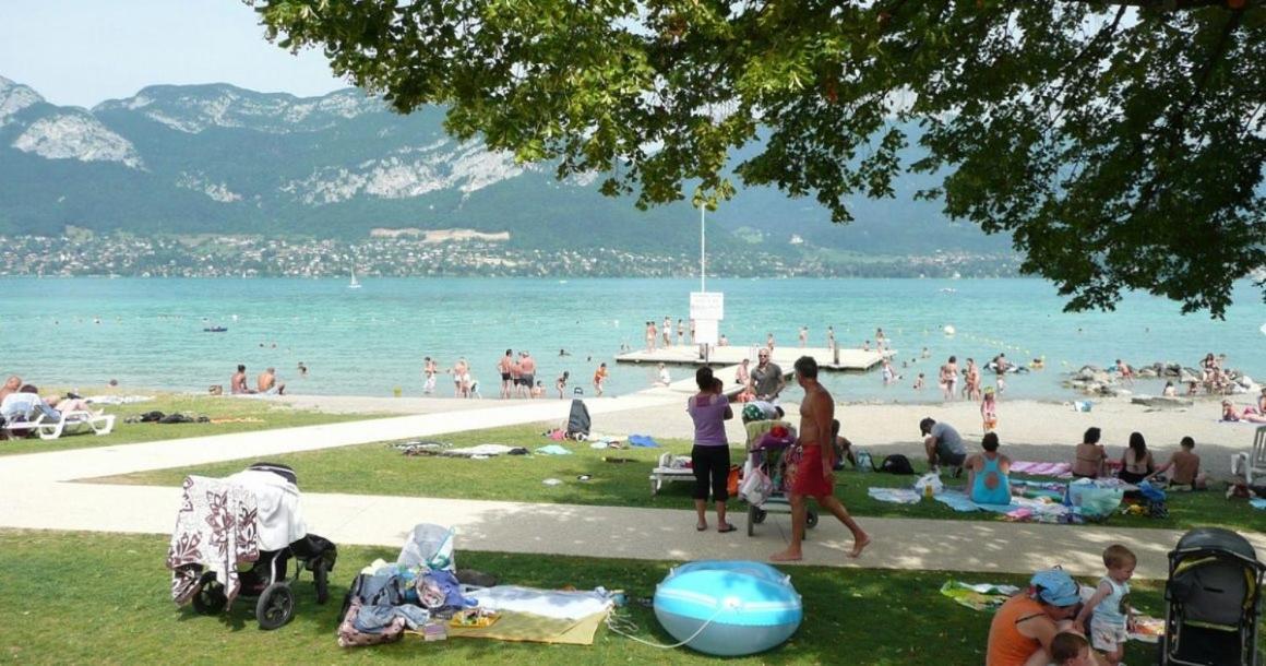 Le Santiego 100M Du Lac Et 4Km Du Vieil Annecy Sévrier Kültér fotó